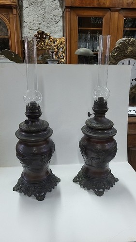 Paire lampes petrole - lampes,